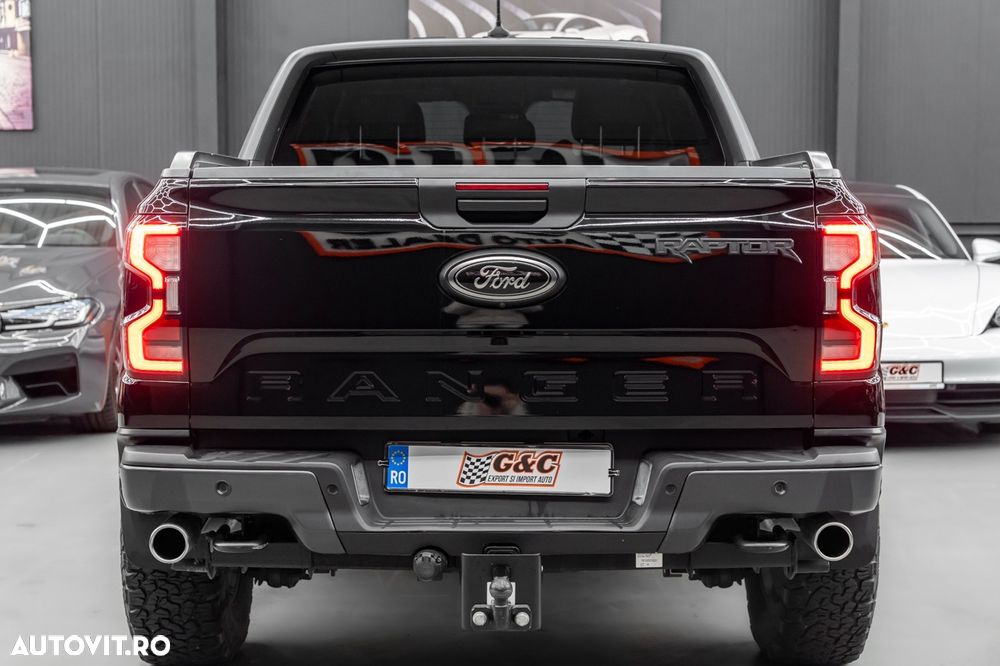 Ford Raptor - 24