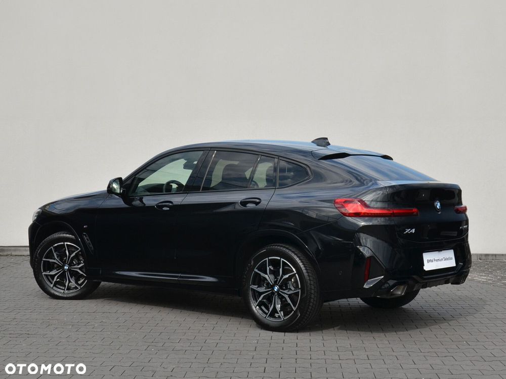 BMW X4 - 10
