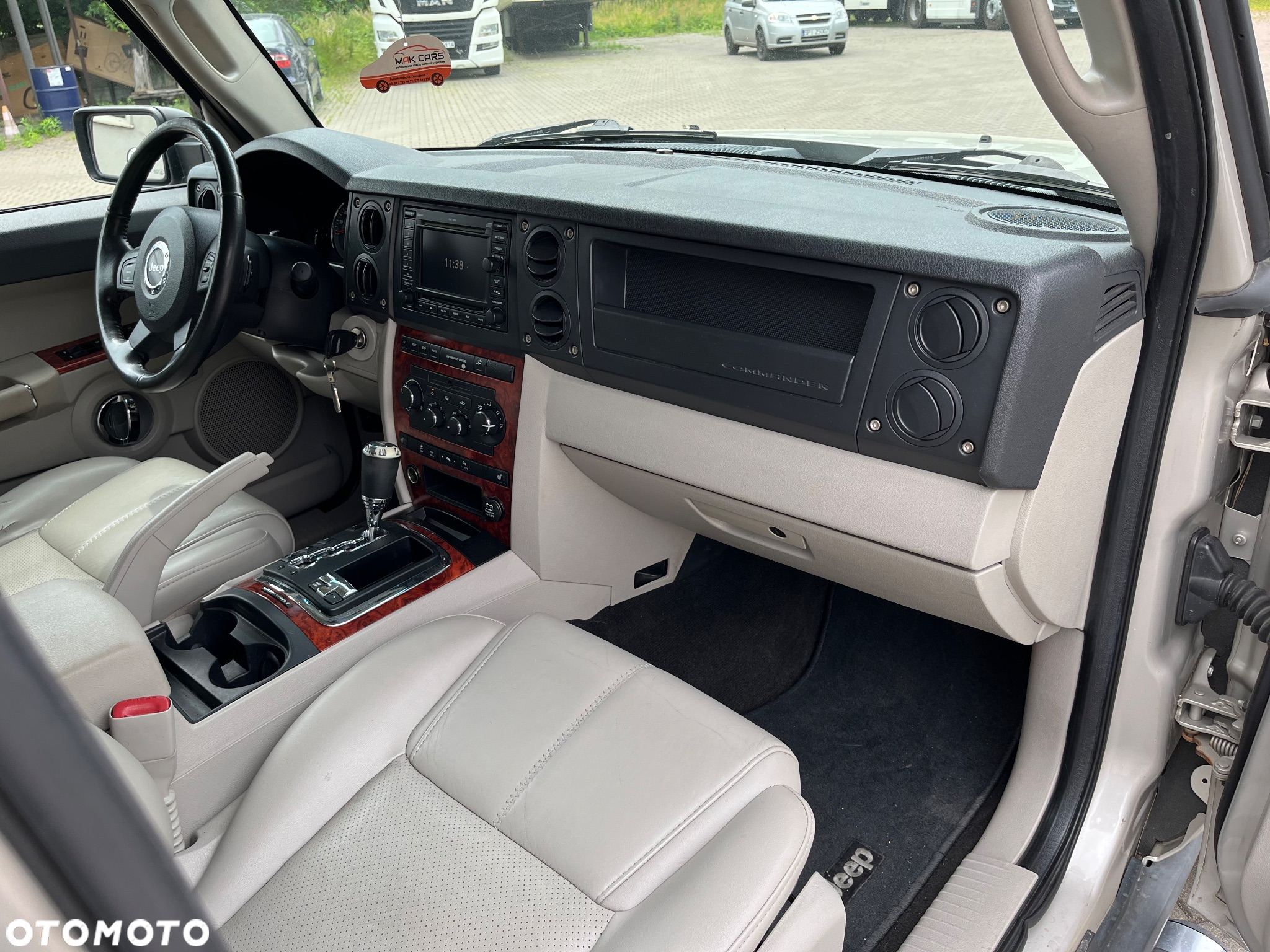 Jeep Commander 5.7 V8 HEMI Automatik Limited - 6