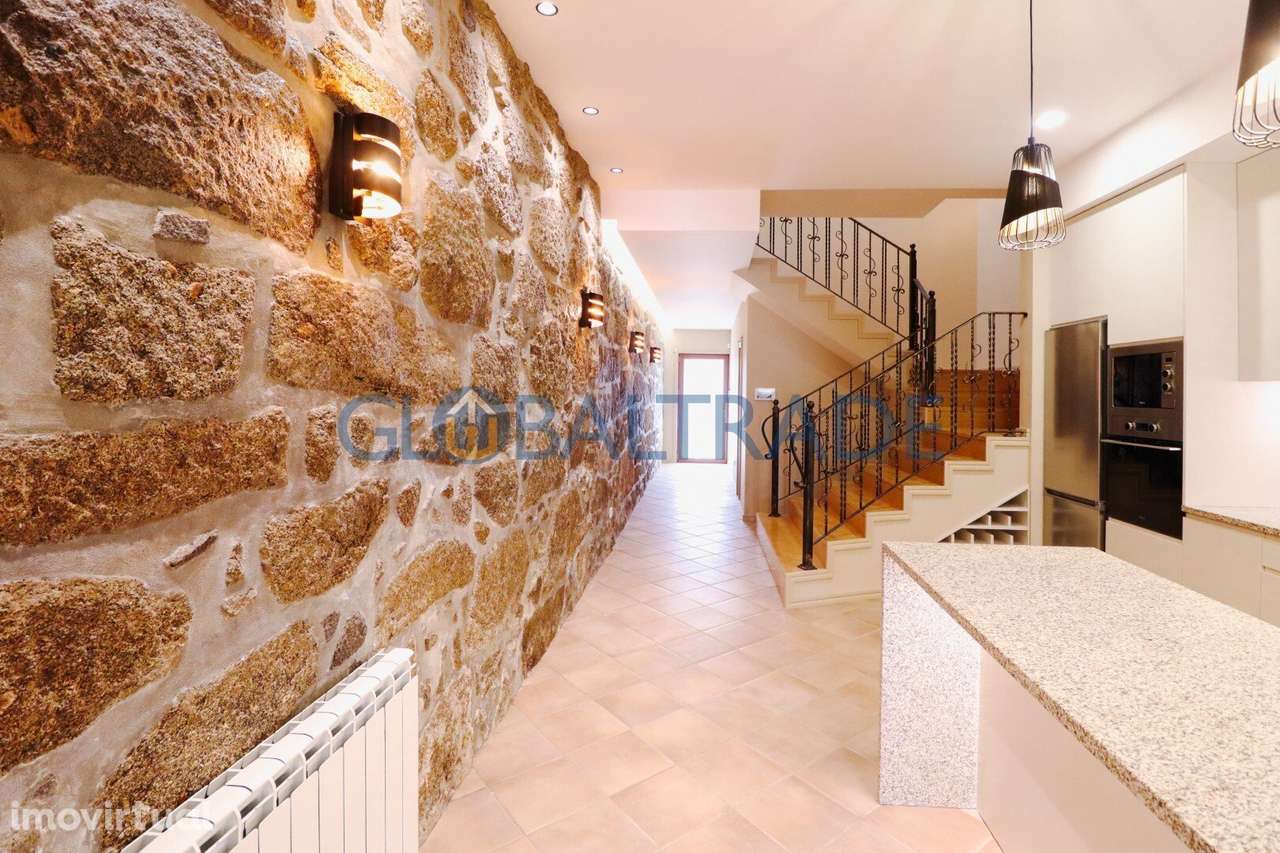 Moradia T2 Renovada com Terraço e Suite em Canidelo - Grande imagem: 4/60