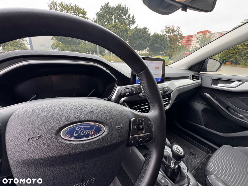 Ford Focus 1.0 EcoBoost Connected - 23