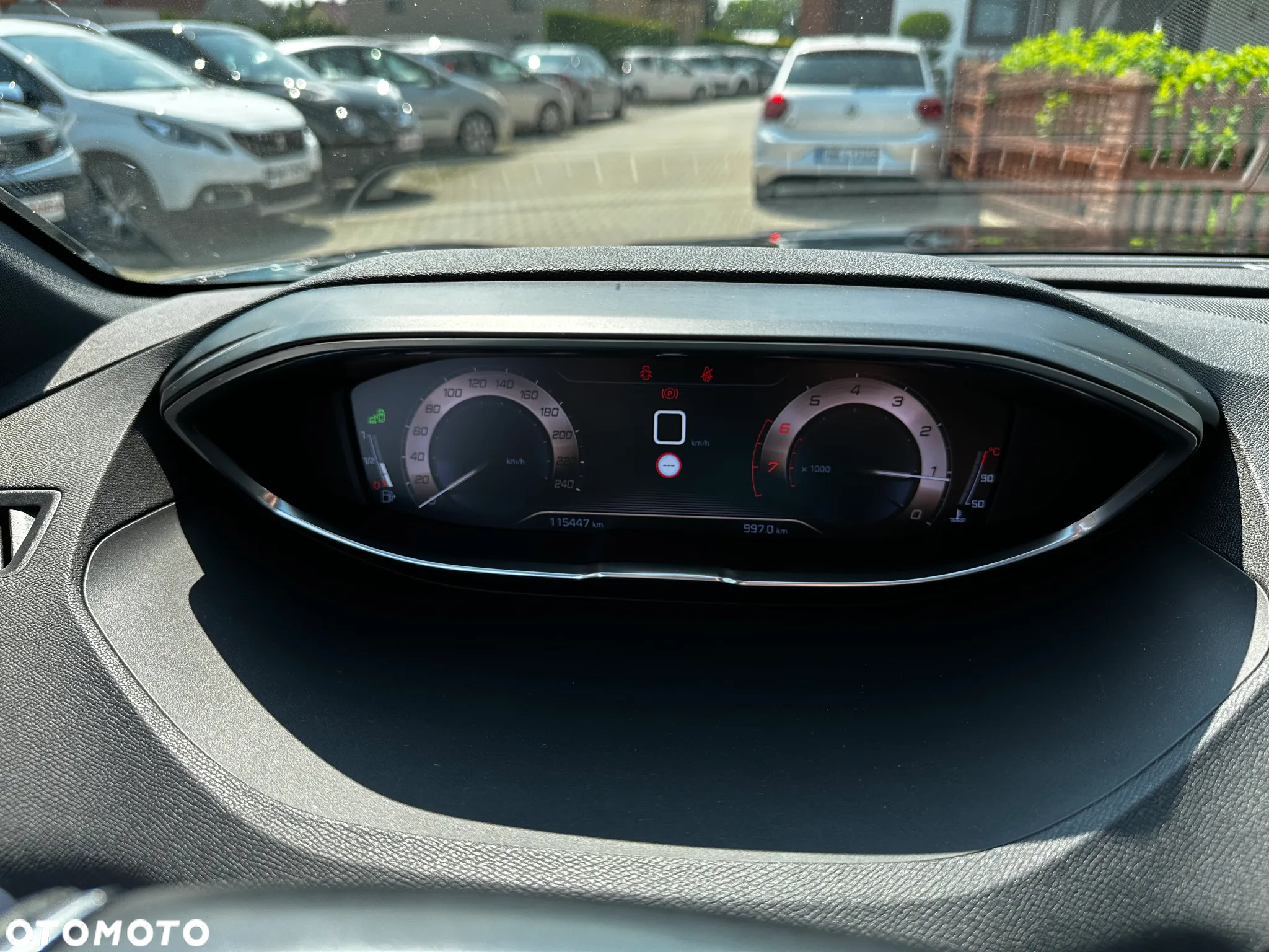 Peugeot 3008 - 9