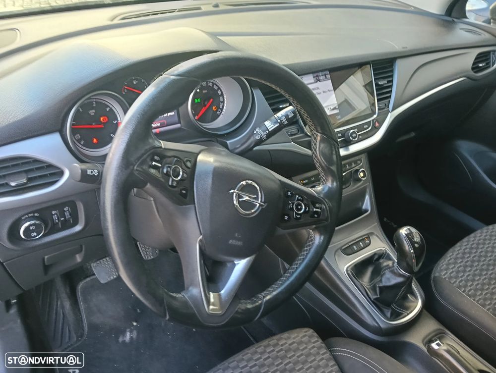 Opel Astra 1.6 CDTI Cosmo S/S J18 - 13
