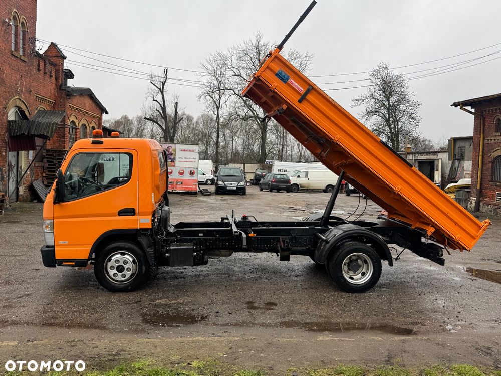 Mitsubishi Fuso canter 7c18 - 5