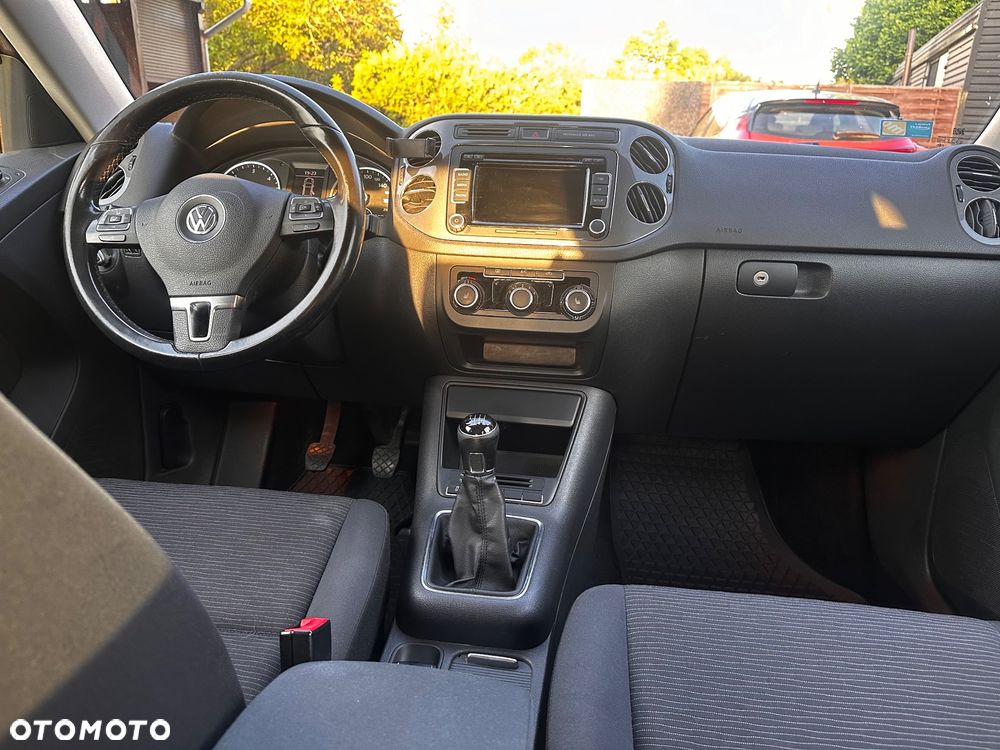 Volkswagen Tiguan 2.0 TDI BlueMot Trend&Fun - 11