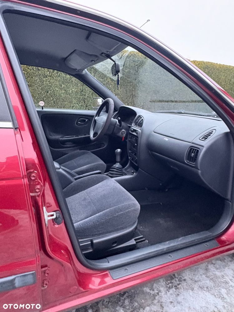 Suzuki Baleno 1.6 GLX - 18