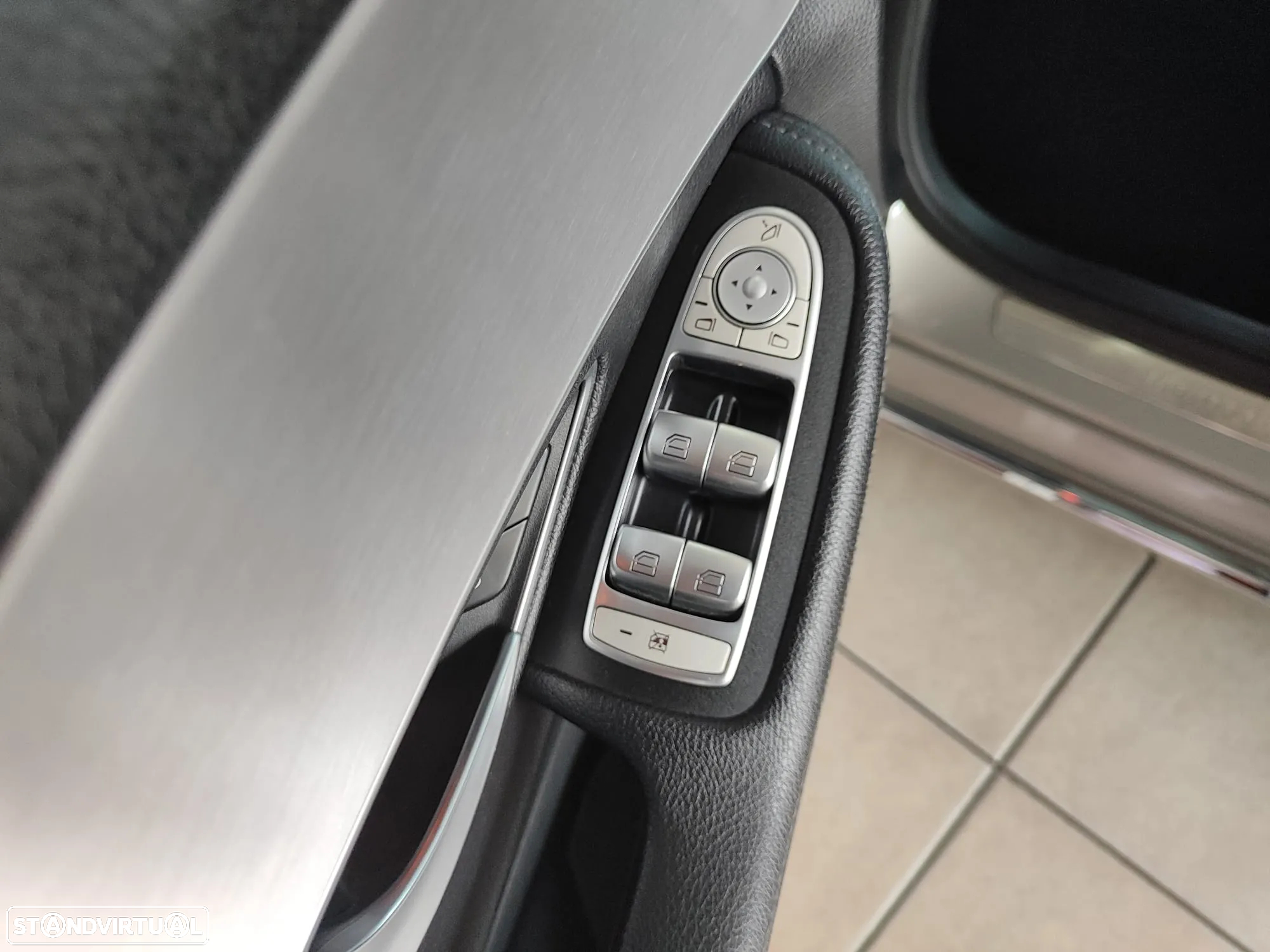 Mercedes-Benz C 300 de Avantgarde - 22