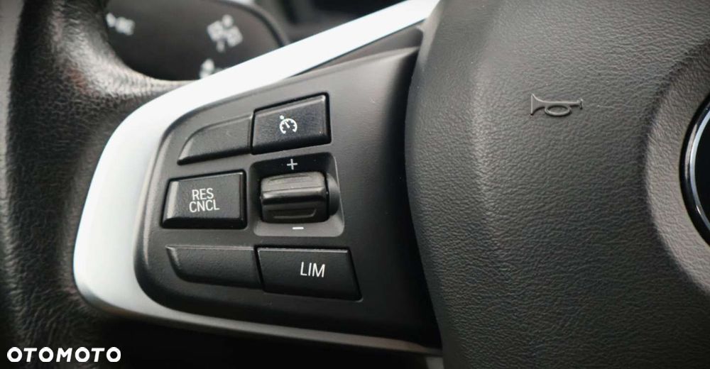 BMW X1 - 18