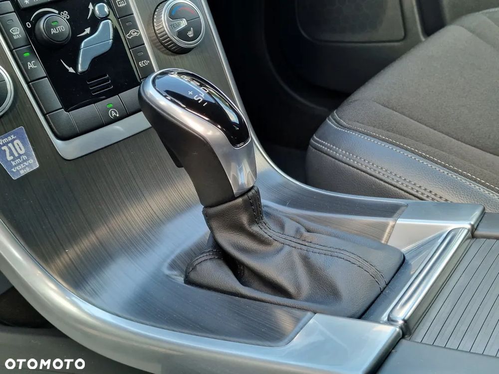 Volvo XC 60 D4 Drive-E Summum - 20