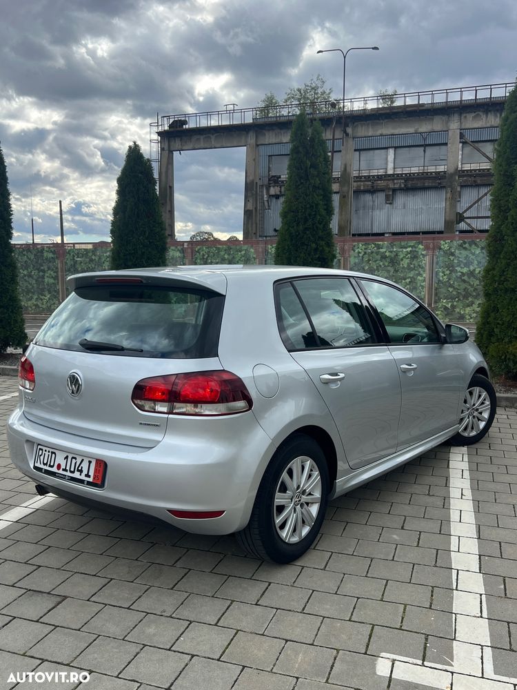 Volkswagen Golf 1.6 TDI BlueMotion Technology Comfortline - 3