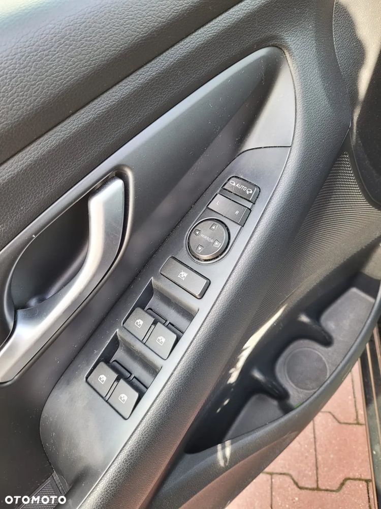 Hyundai i30 Kombi 1.4 T-GDI DCT Premium - 10