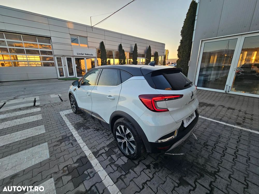 Renault Captur MHEV 140 Techno - 12