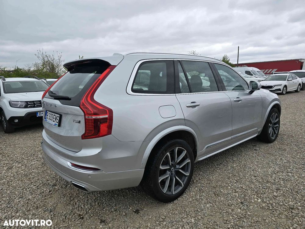 Volvo XC 90 - 4
