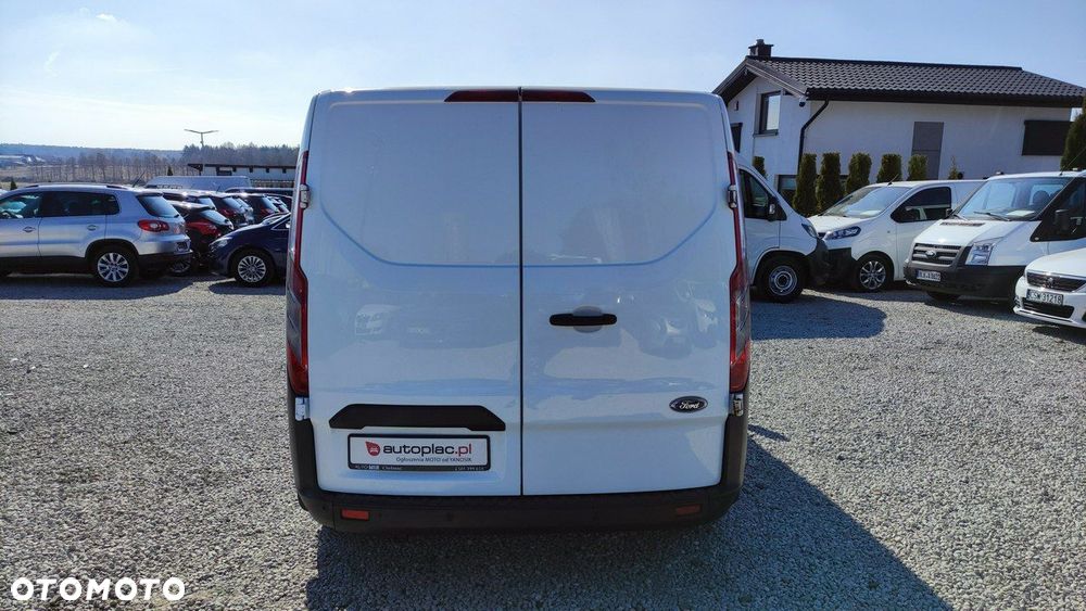 Ford Transit Custom - 13
