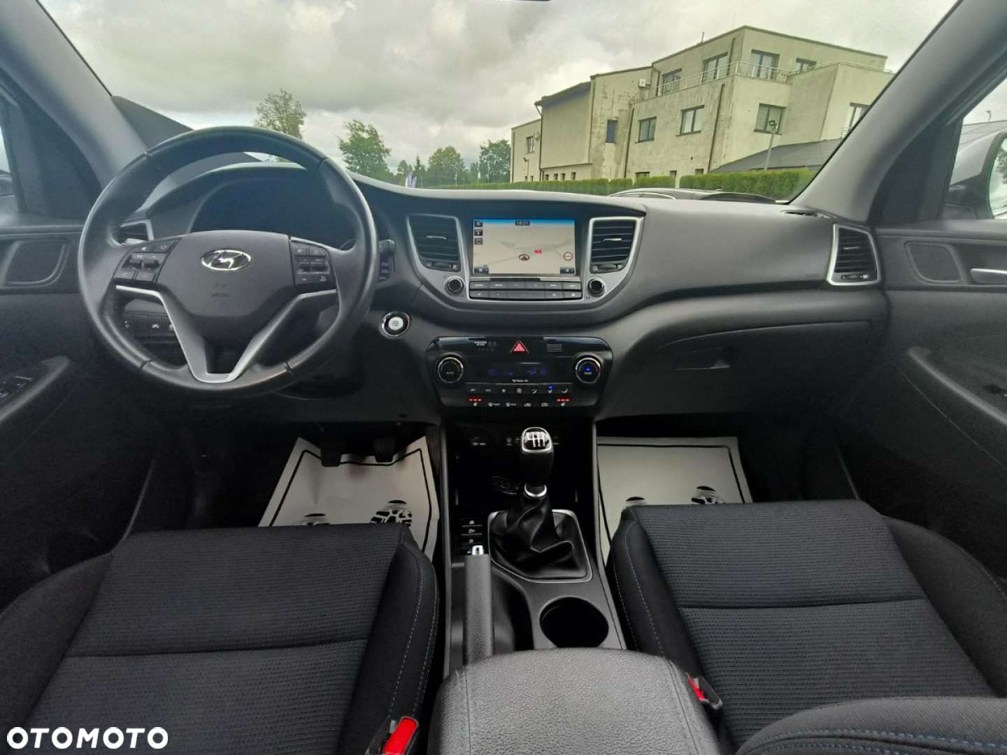 Hyundai Tucson - 8