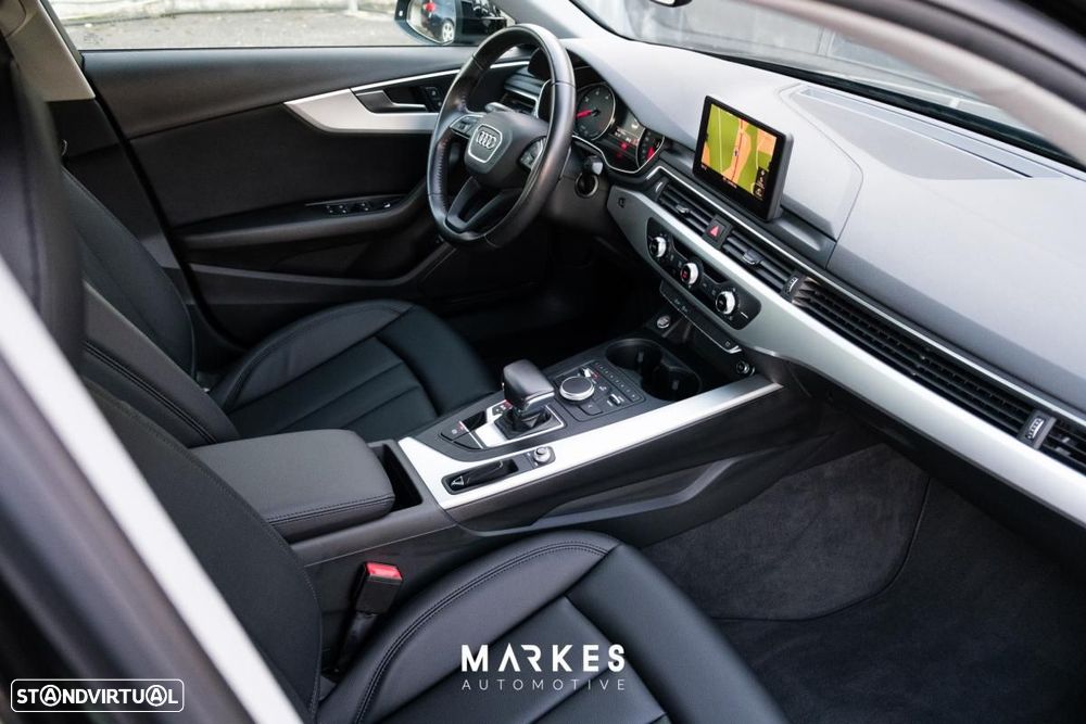 Audi A4 2.0 TDI Sport S tronic - 13
