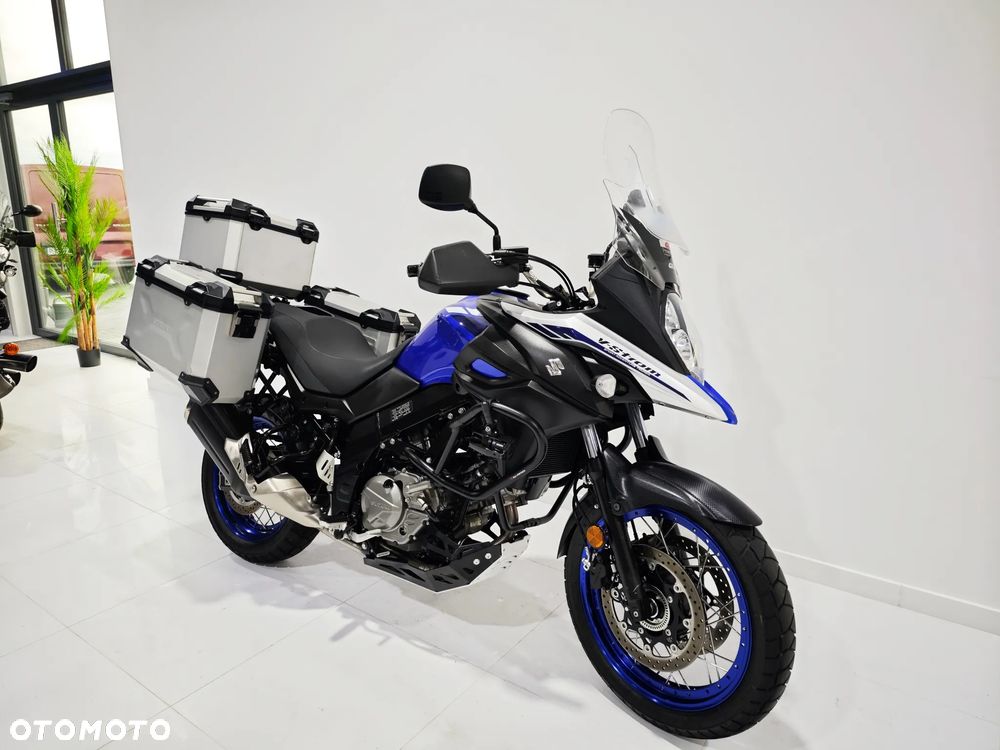 Suzuki V-STROM - 2