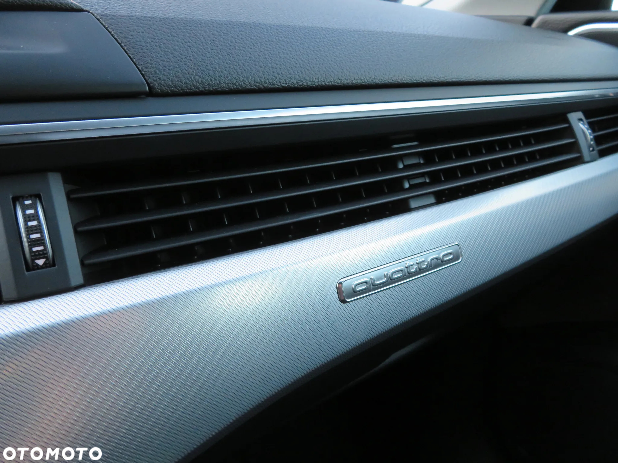 Audi A4 40 TDI Quattro S tronic - 24