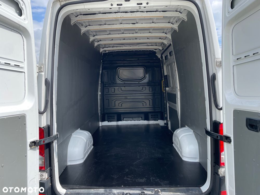Volkswagen Crafter - 7