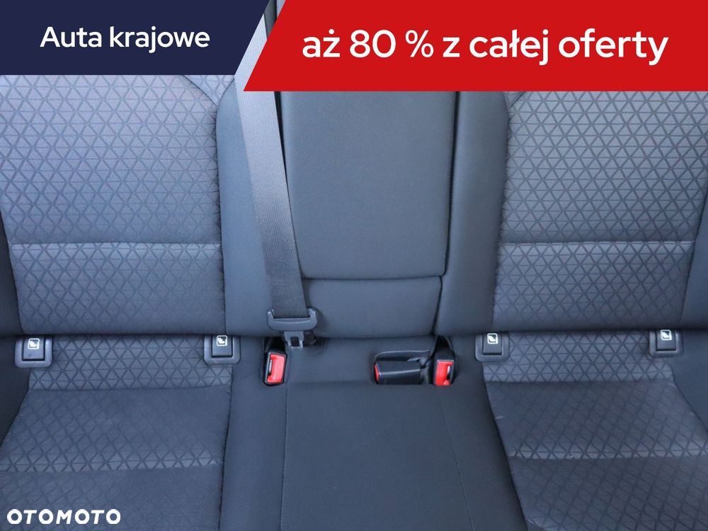 Kia Ceed - 12
