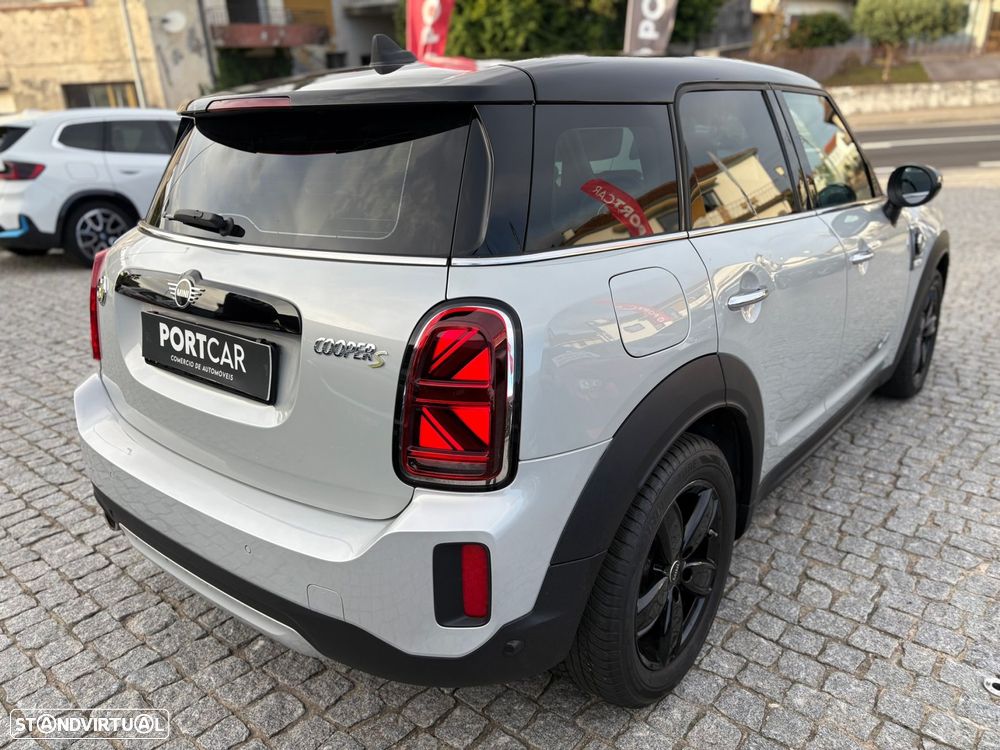 MINI Countryman Cooper SE Premium Classic Auto - 11