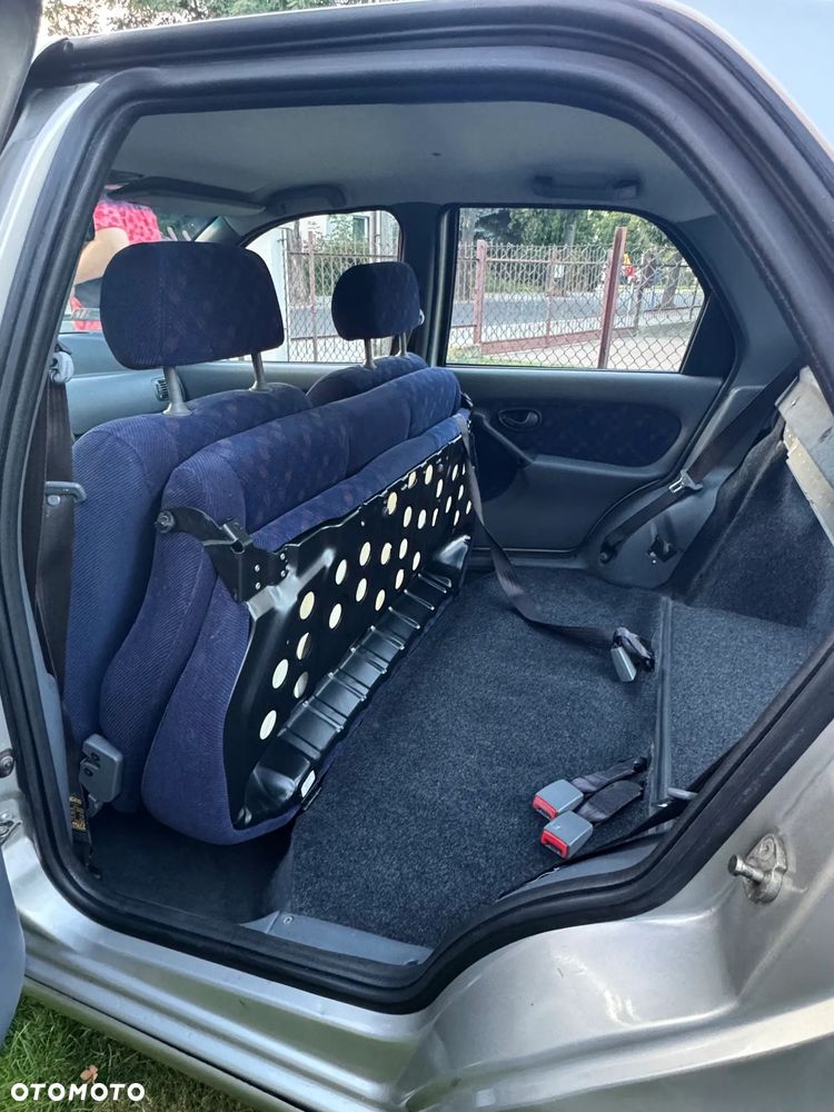 Fiat Siena - 14