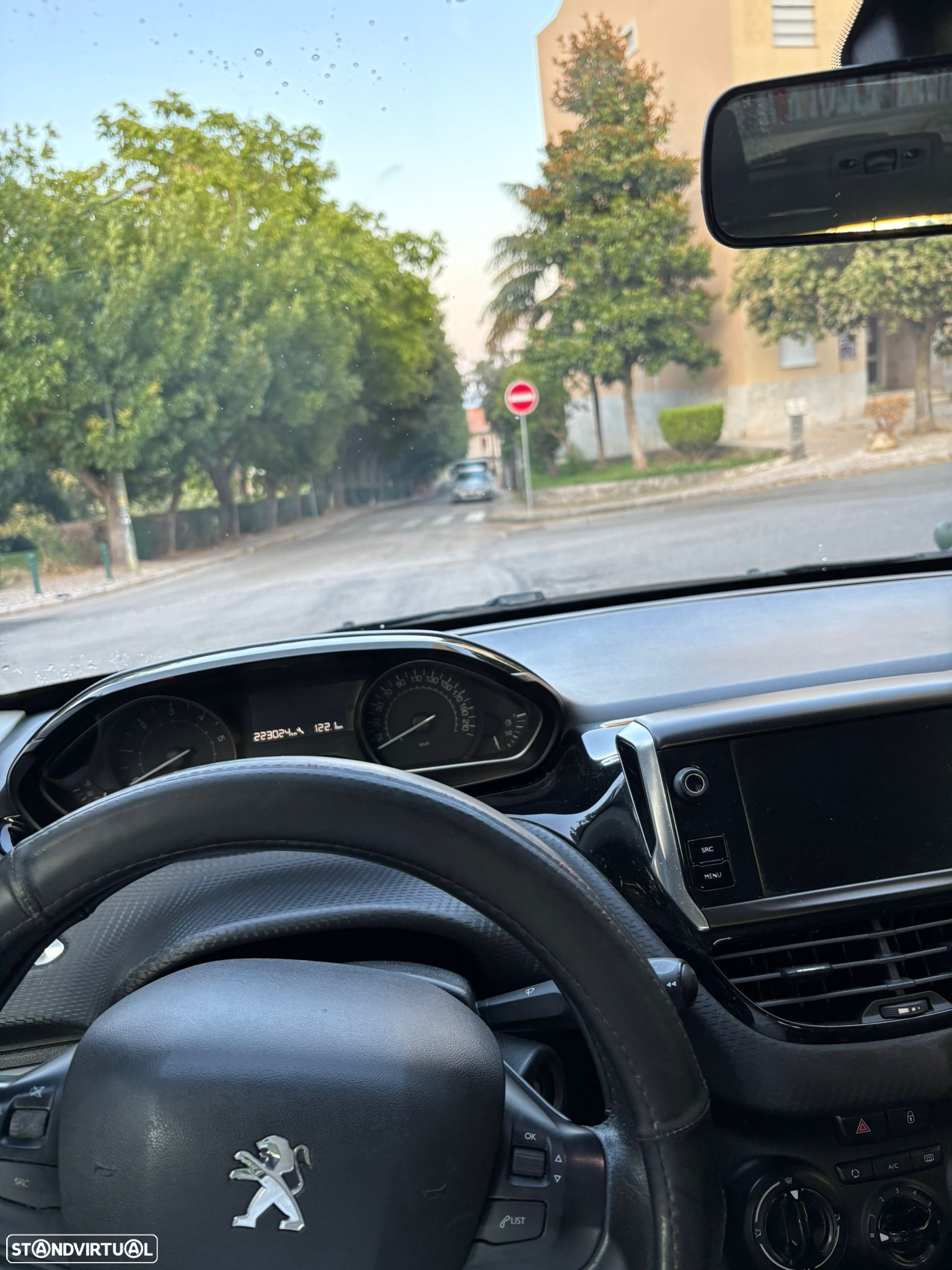 Peugeot 2008 1.5 BlueHDi Style - 13