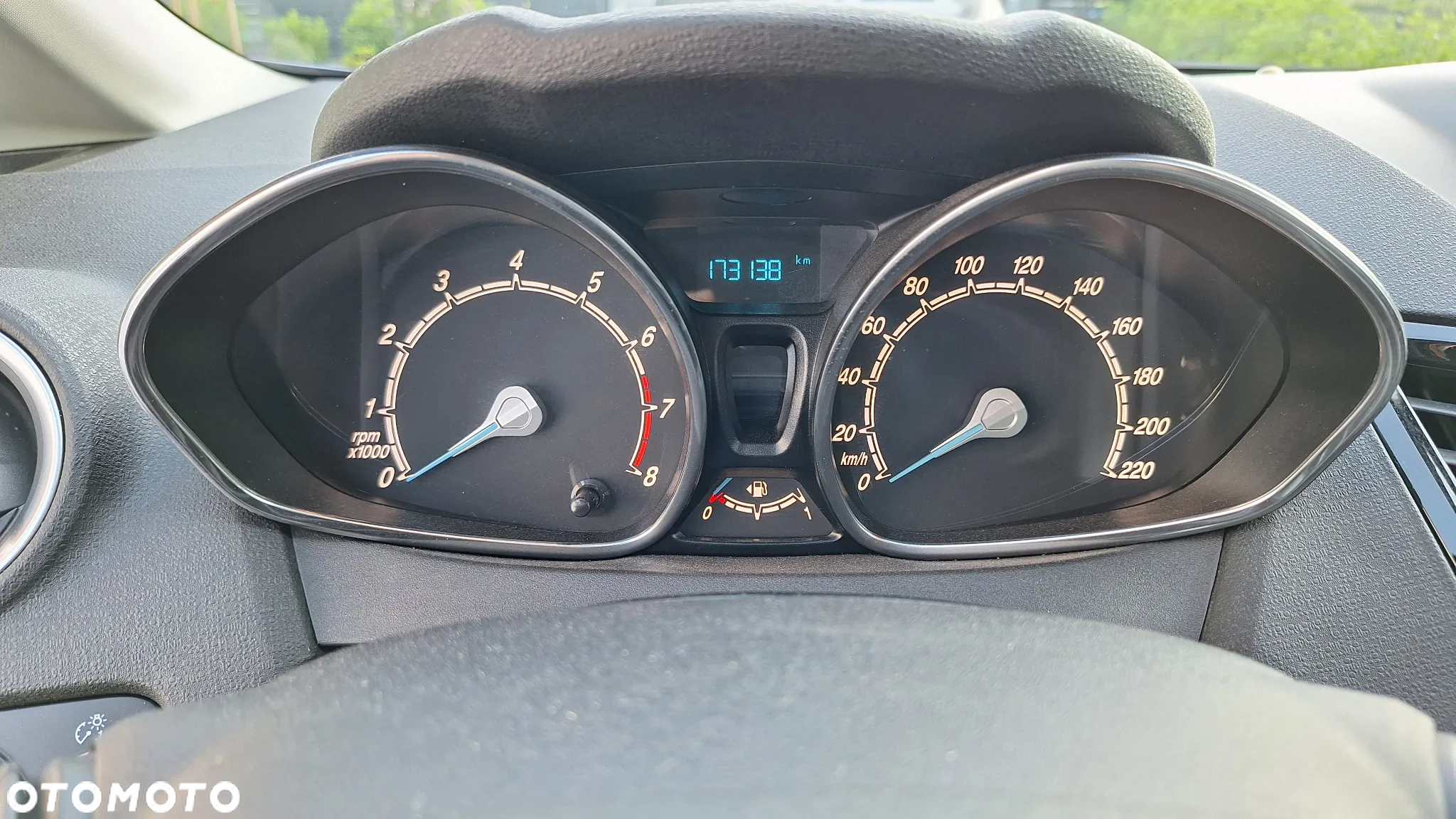 Ford Fiesta 1.0 EcoBoost Titanium - 10