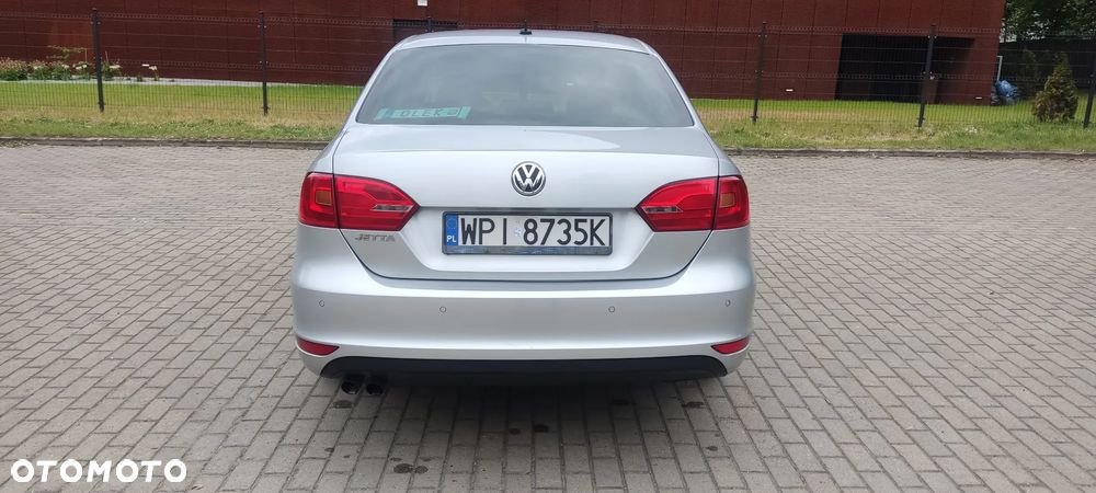 Volkswagen Jetta 2.0 TDI DPF Comfortline - 4