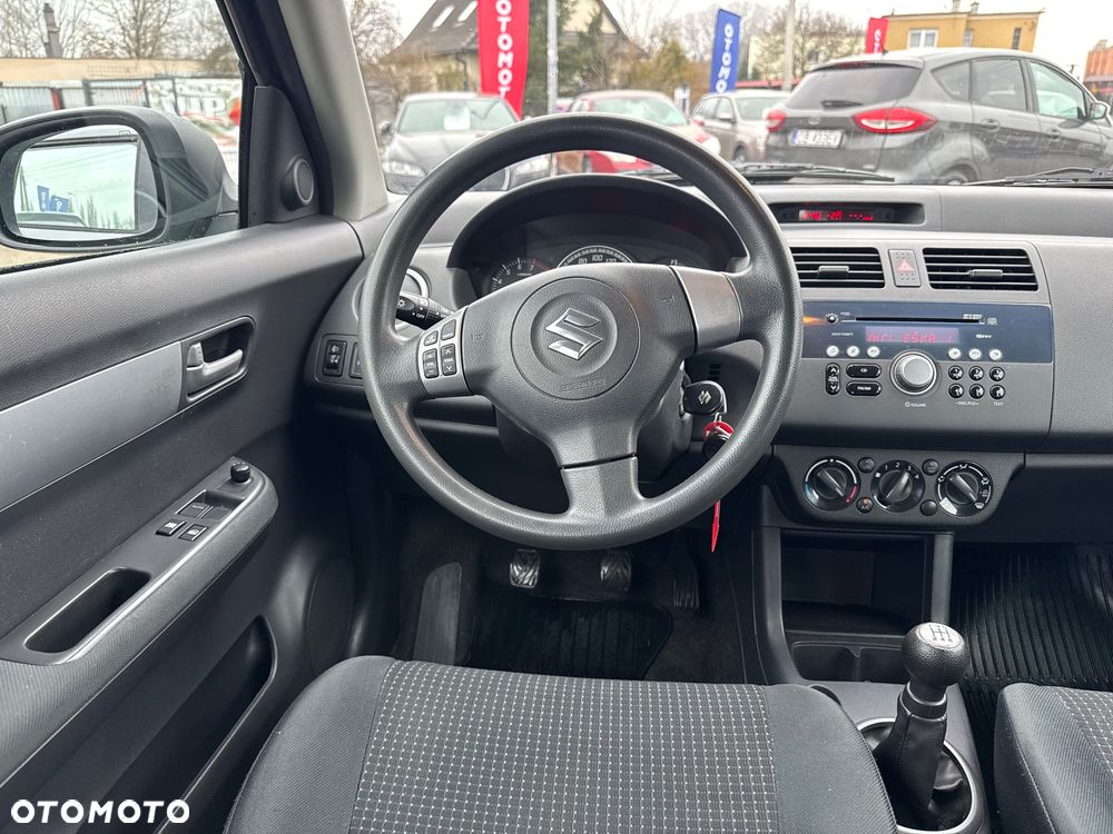 Suzuki Swift 1.3 GS / Premium - 23