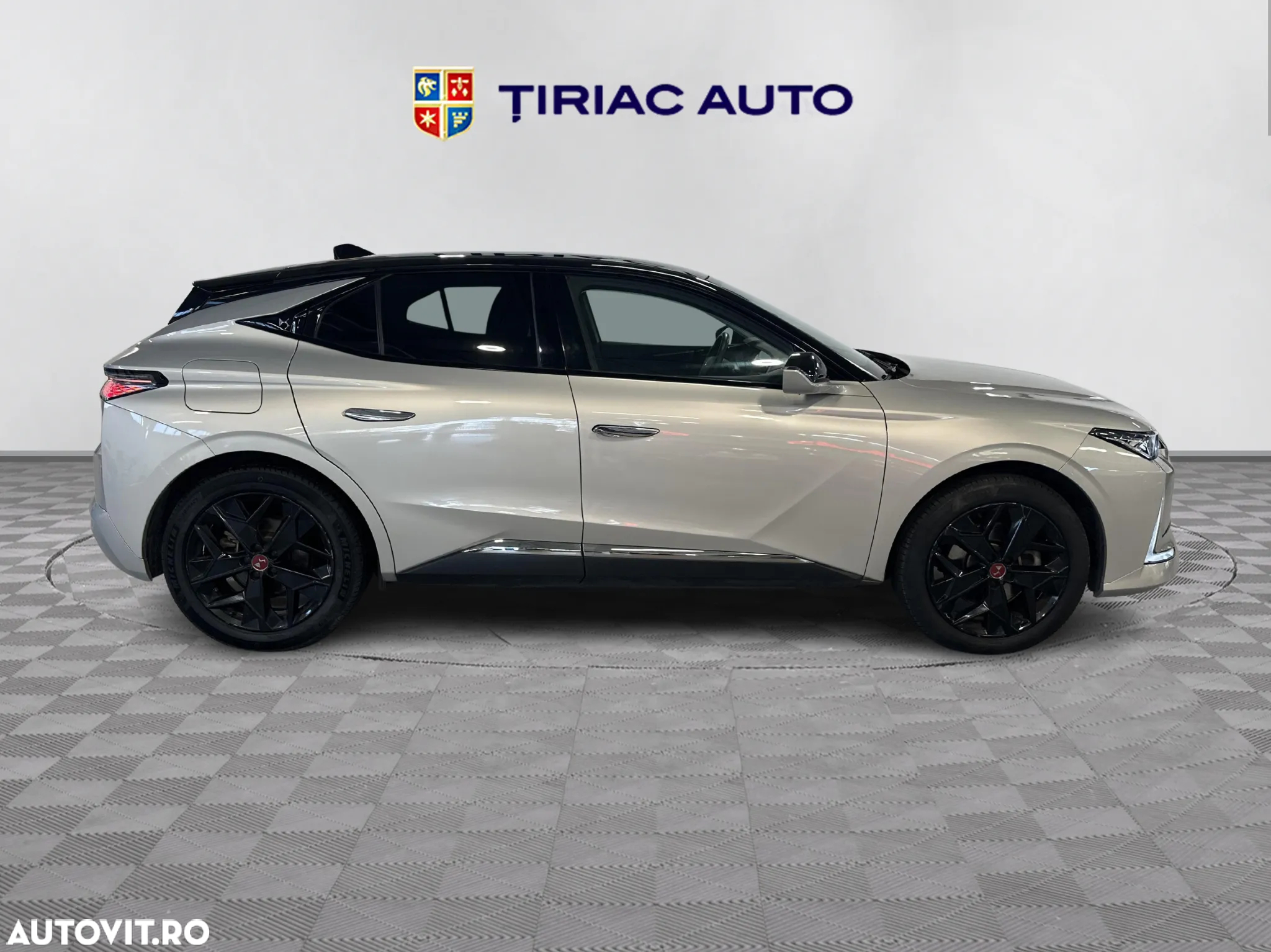 DS Automobiles DS 4 - 6