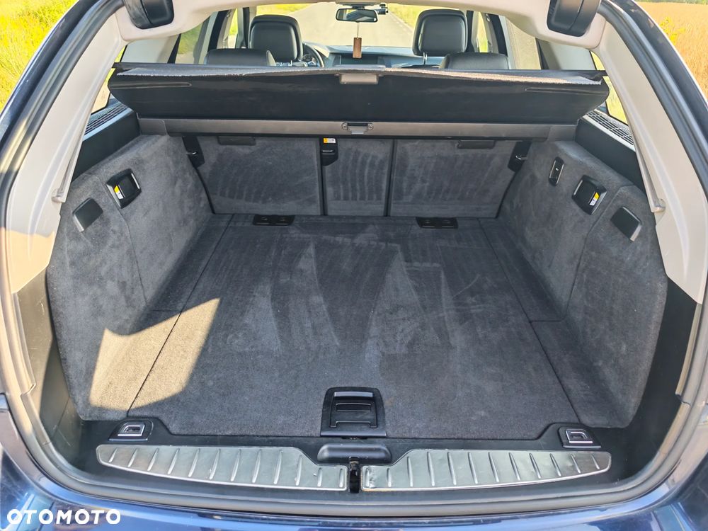 BMW Seria 5 - 12