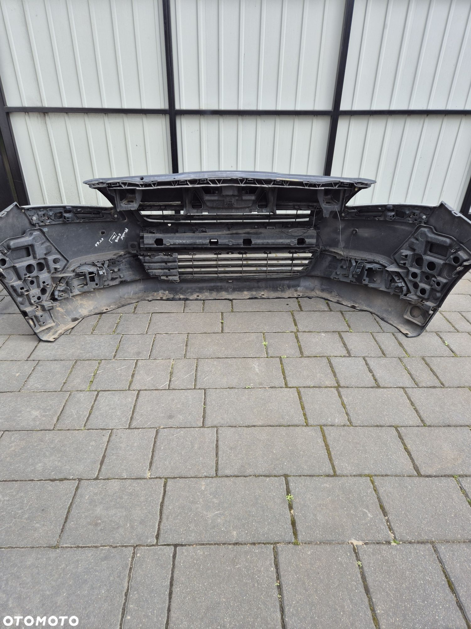 Zderzak przód przedni peugeot 5008 rok 11 kod lak KTGA 4xpdc - 5