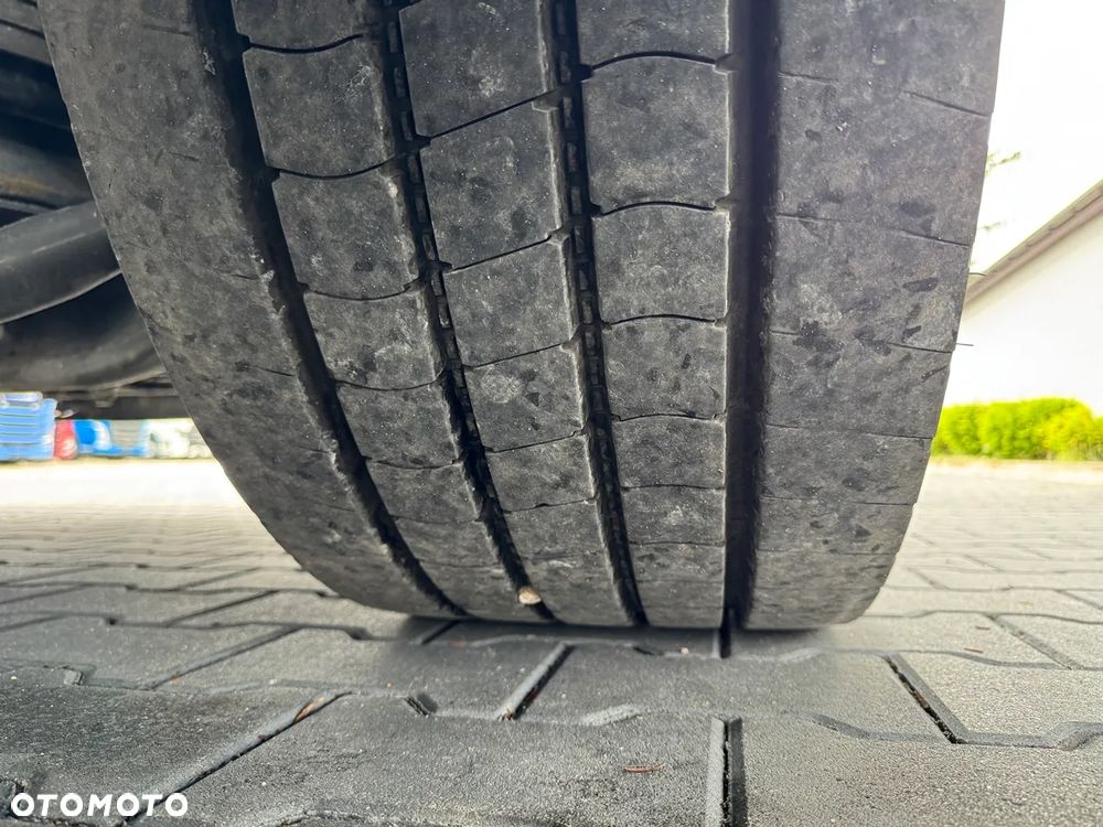 Renault T 520 / ACC / HIGH CAB  / CAŁA NA PODUSZKACH - FULL AIR / KLIMA POSTOJOWA / OBRACANY FOTEL / Z NIEMIEC - 26