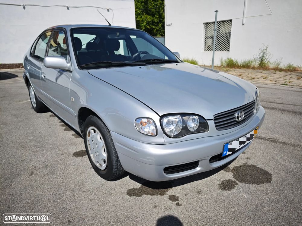 Toyota Corolla L/B 1.4 Base - 5