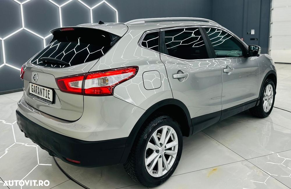 Nissan Qashqai 1.2 DIG-T TEKNA - 4