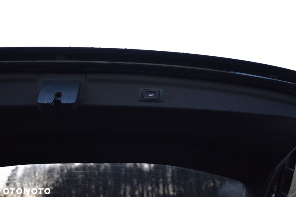 Audi Q3 35 TFSI S tronic S line - 36