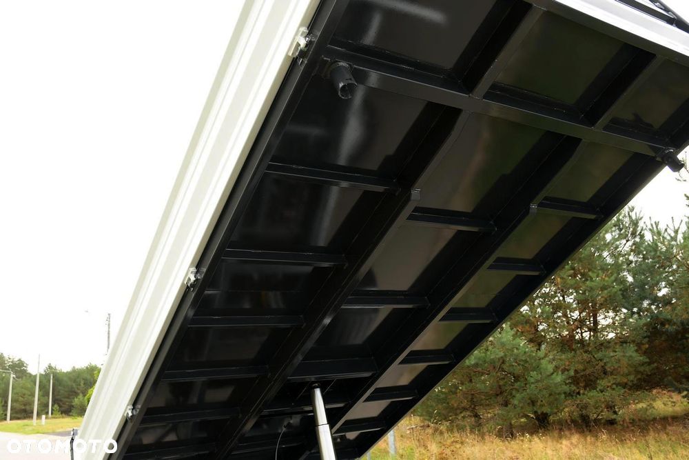 Mitsubishi FUSO=3C15=WYWROTKA=4.15M - 32