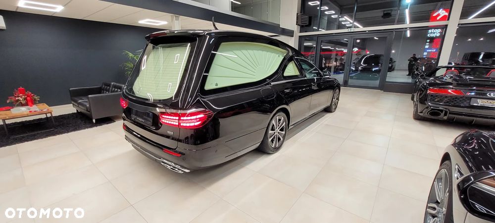 Mercedes-Benz Klasa E 200 d Exclusive - 18