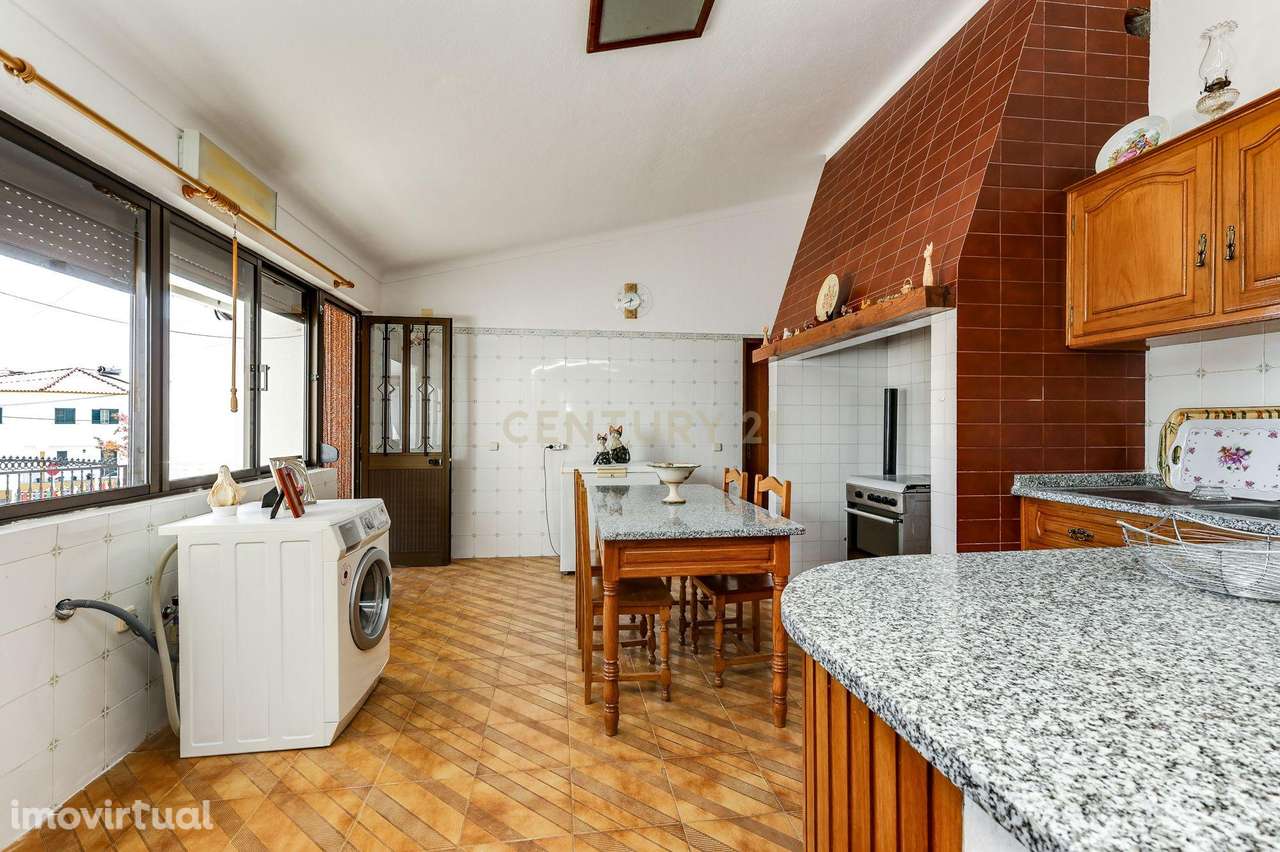 Moradia T8 de 288 m² no Centro de Montargil – Junto à Barragem - Grande imagem: 3/49