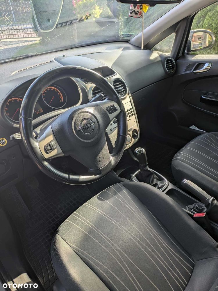 Opel Corsa - 5
