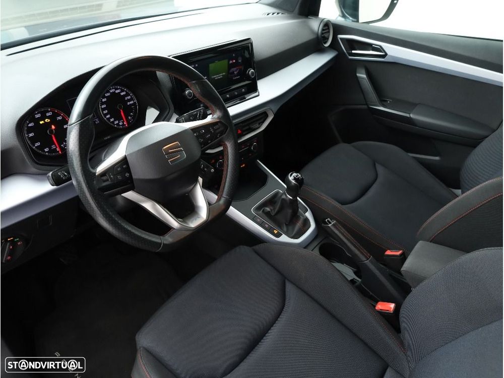 SEAT Arona 1.0 TSI FR - 17