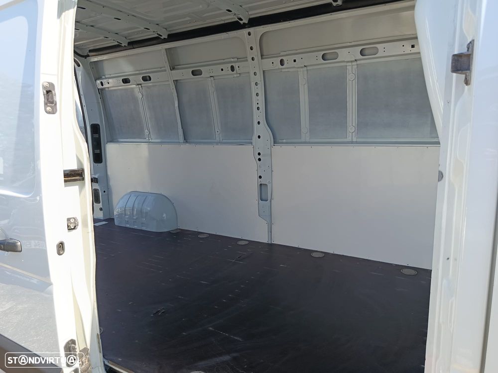 Renault Master 2.3 dci L3h2 hka 3.5 t - 19