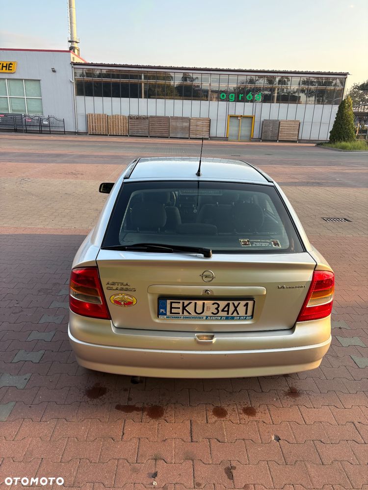 Opel Astra 1.4 Start - 3