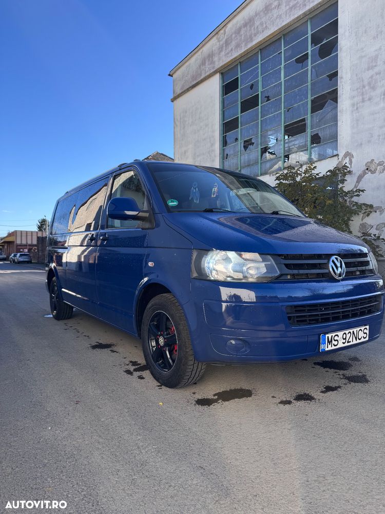 Volkswagen Transporter - 1