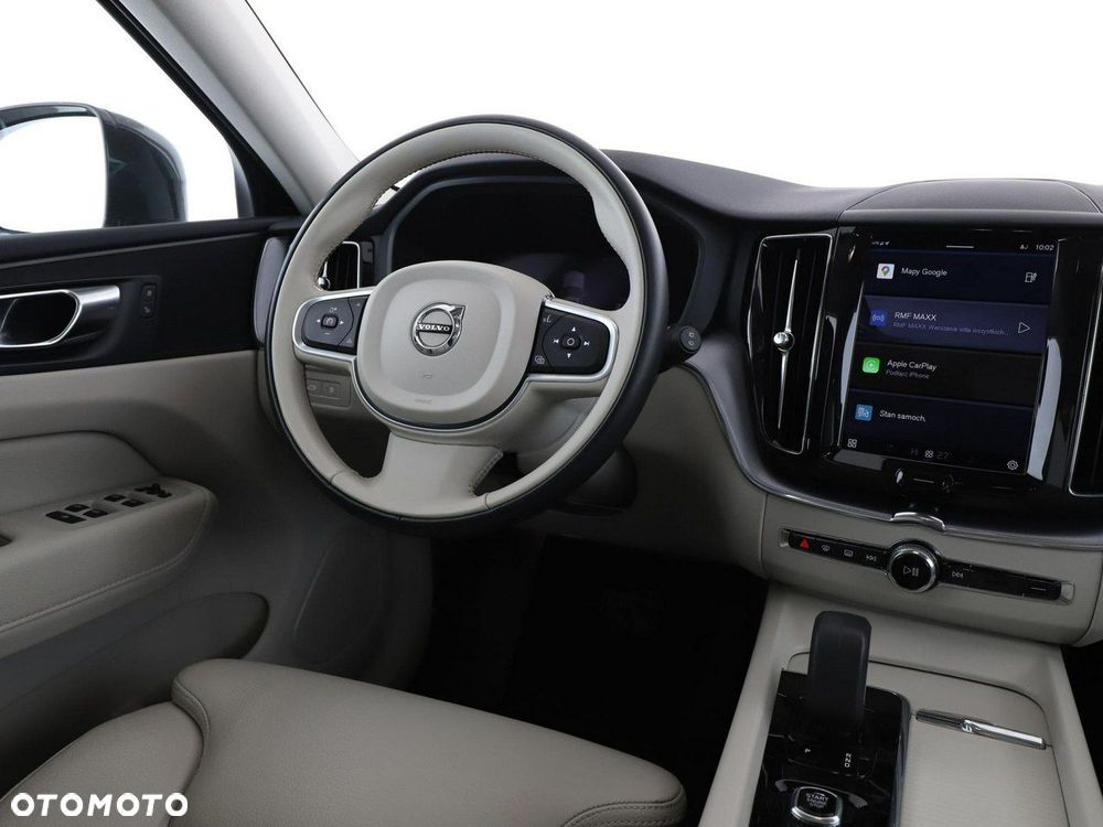 Volvo XC 60 T6 Plug-In Hybrid AWD Inscription Expression - 16