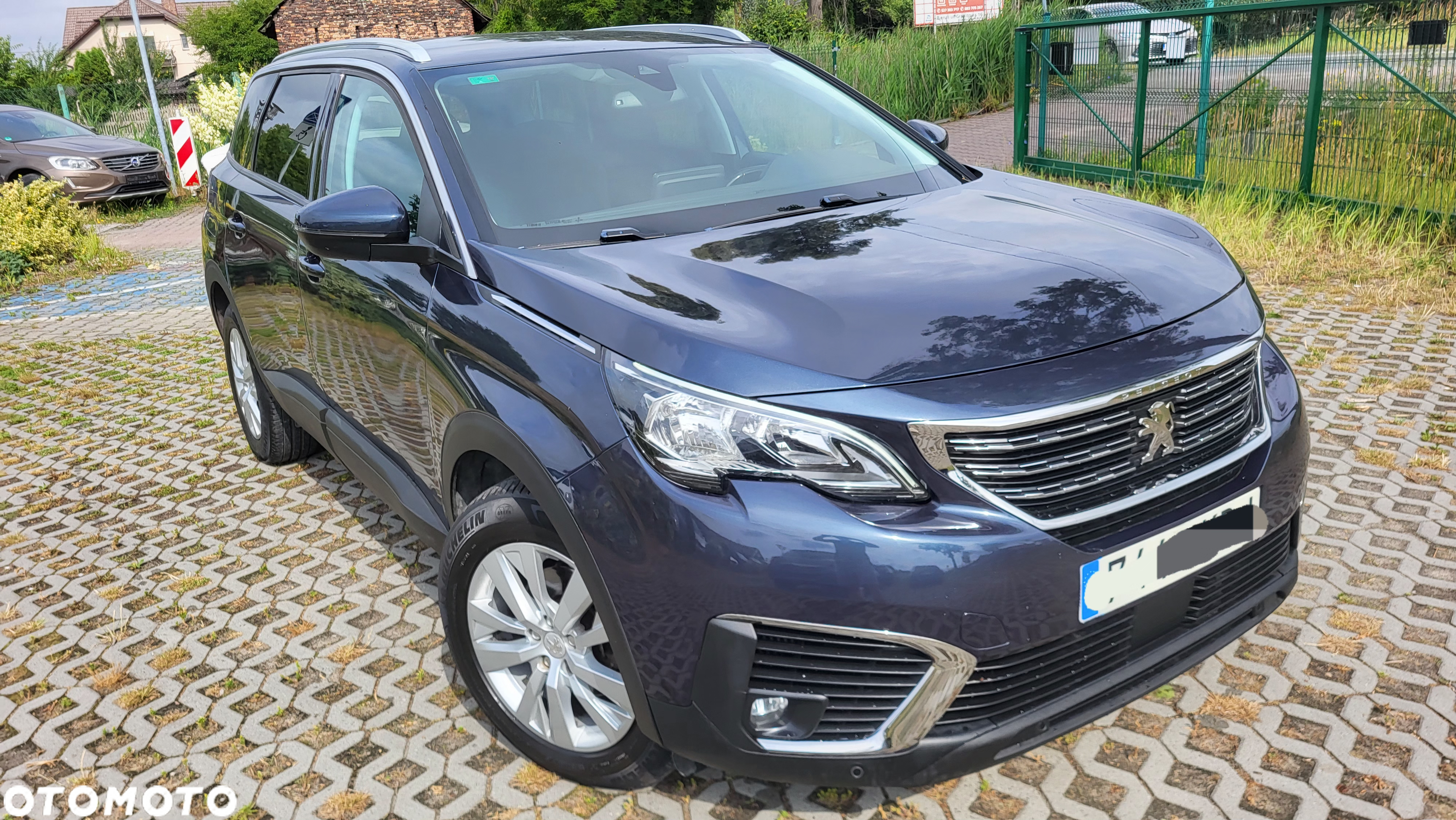 Peugeot 5008 BlueHDI 120 EAT6 Active - 32