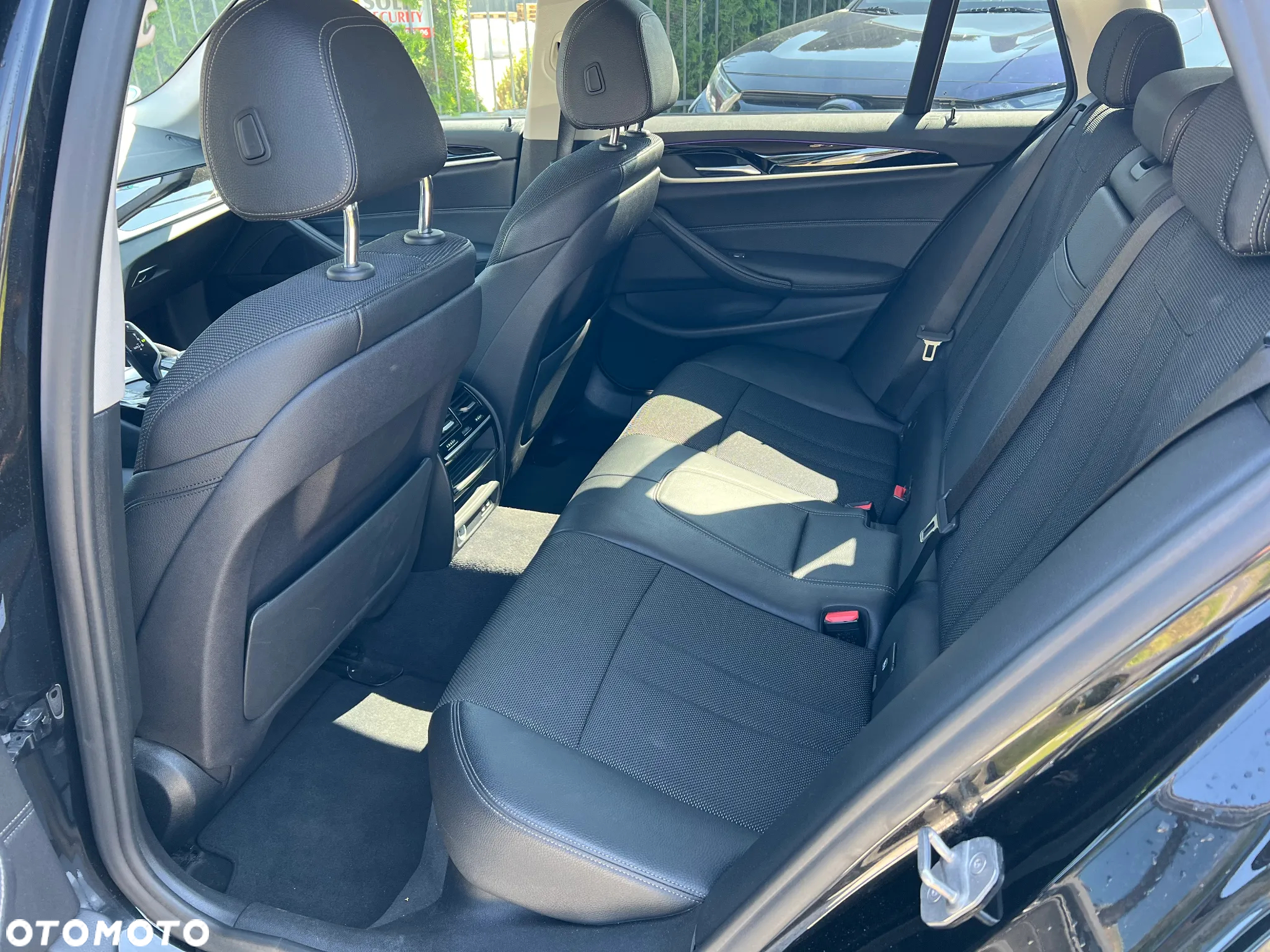BMW Seria 5 520d Touring Sport Line - 24