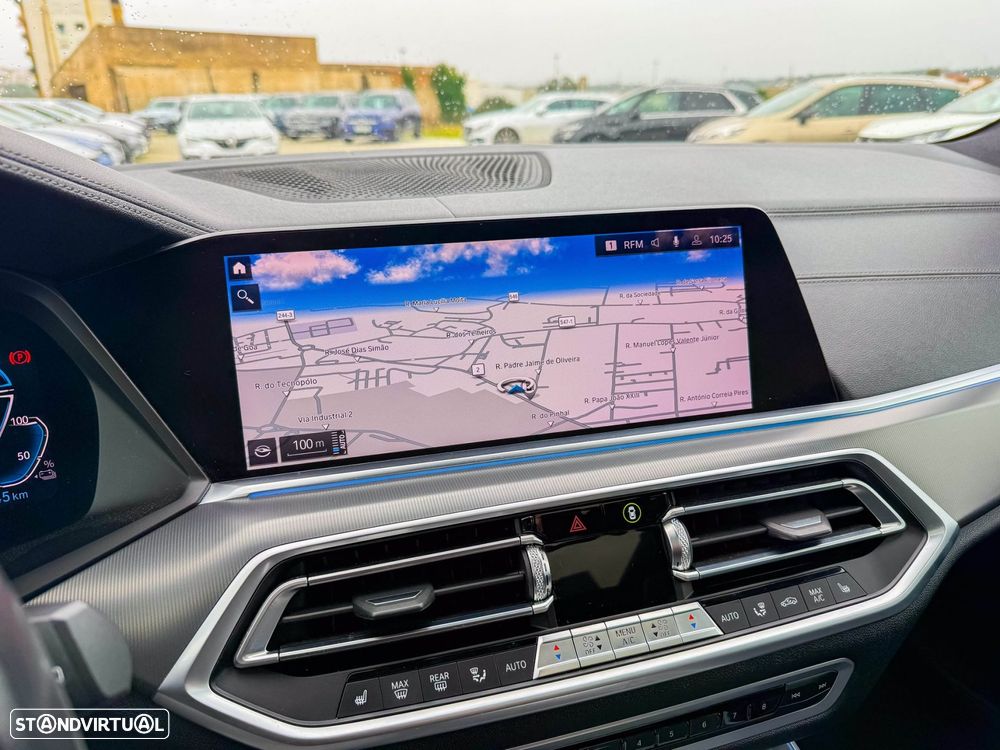 BMW X5 45 e xDrive Pack M - 21