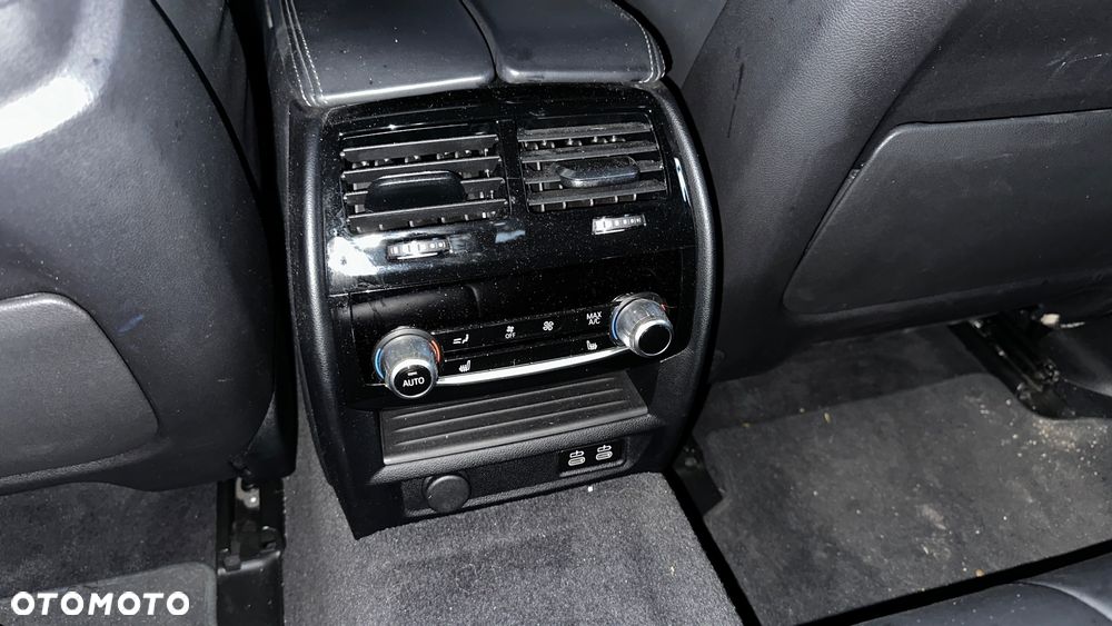 BMW Seria 5 530e xDrive Luxury Line sport - 11